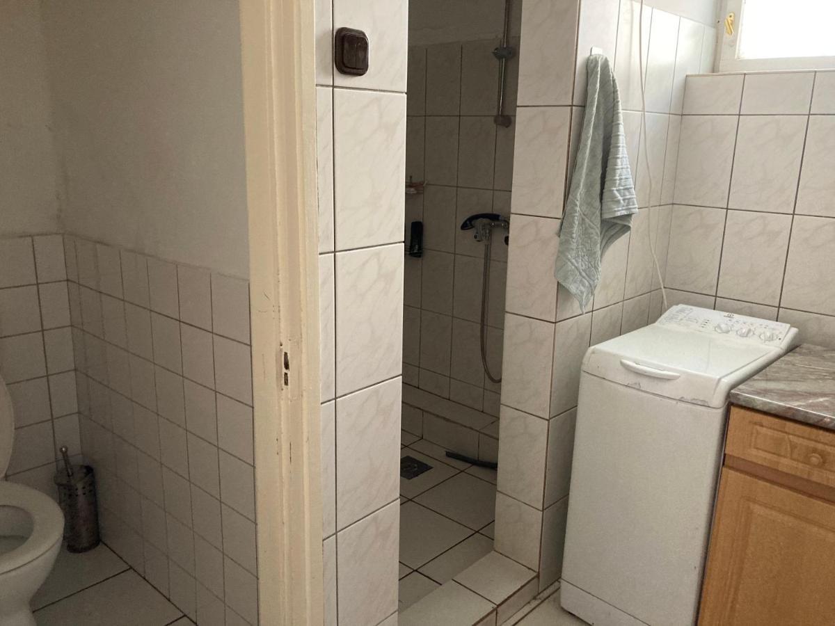 Leander Vendeghaz Appartement Gyöngyös Buitenkant foto